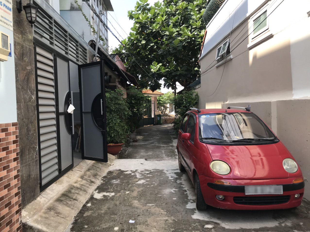 Bán nhà hẻm xe hơi Nguyễn Văn Linh quận 7