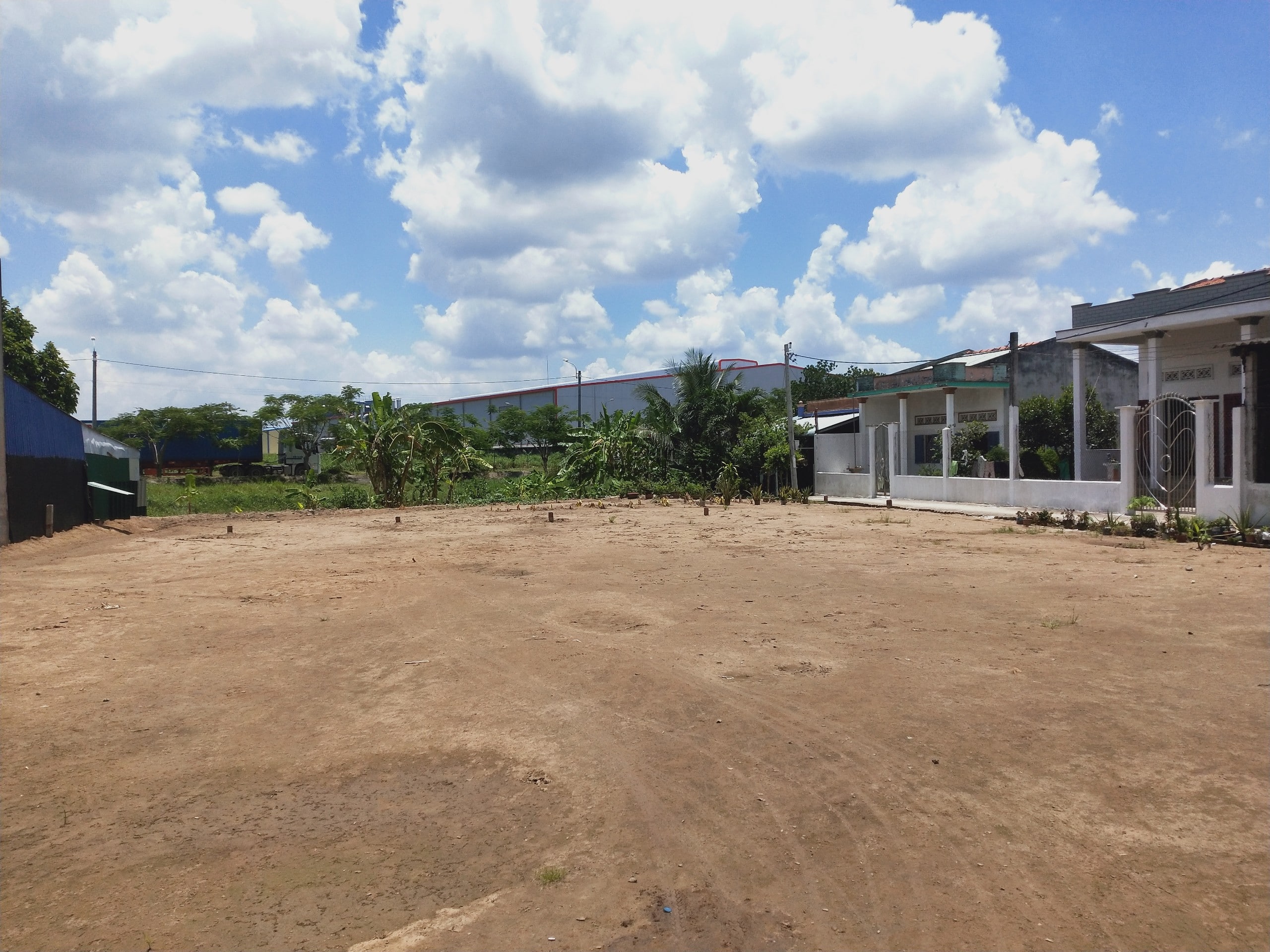 Đất thổ cư trung tâm hành chính xã Long Định cách KCN Thuận Đạo 500m