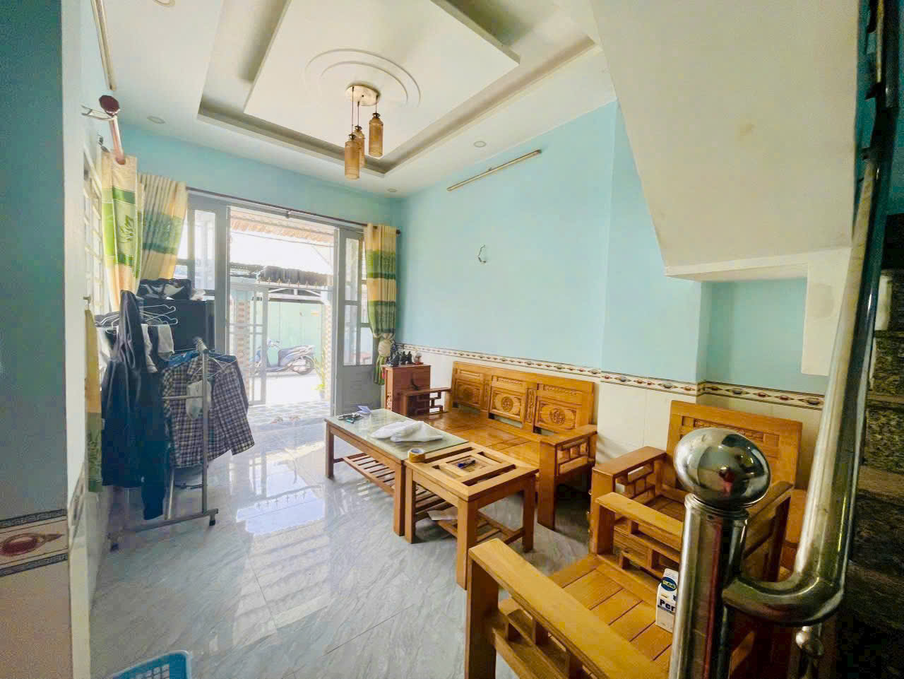 Bán nhà hẻm thị trấn Nhà Bè căn góc đẹp xe hơi quay đầu