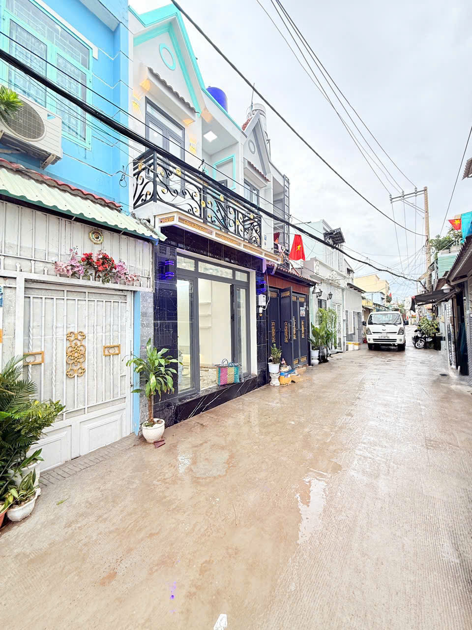 Bán nhà giá 2 tỷ 680 triệu hẻm xe hơi Huỳnh Tấn Phát, Nhà Bè 